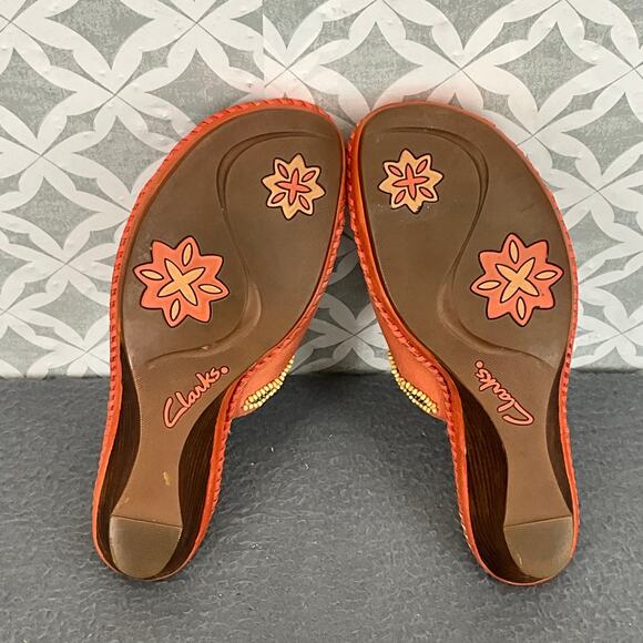 Clarks Artisan Leather Coral Beaded Boho Wedge Slip On  Sandals Women 8.5 - Picture 10 of 11